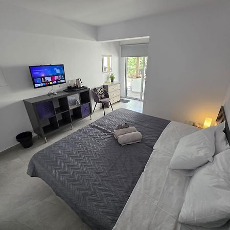 Town Centre Suites Larnaca Exterior photo