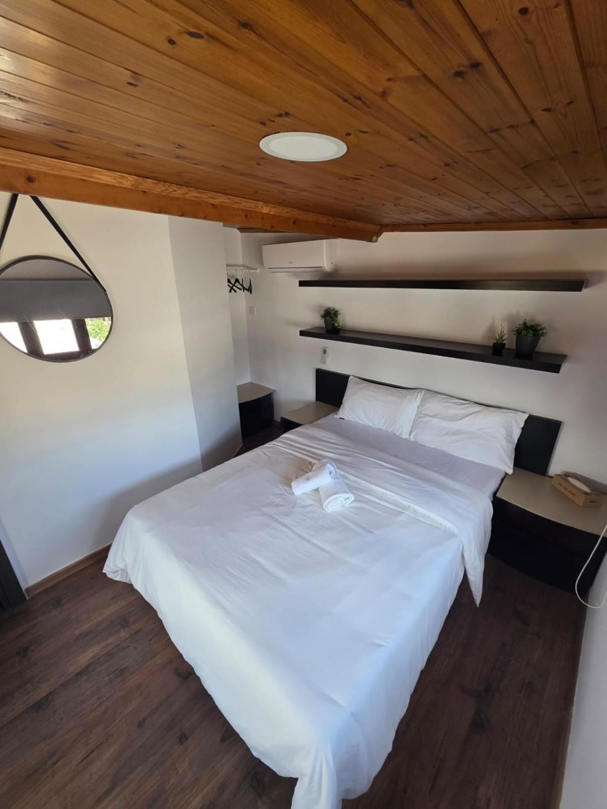 Town Centre Suites Larnaca Exterior photo