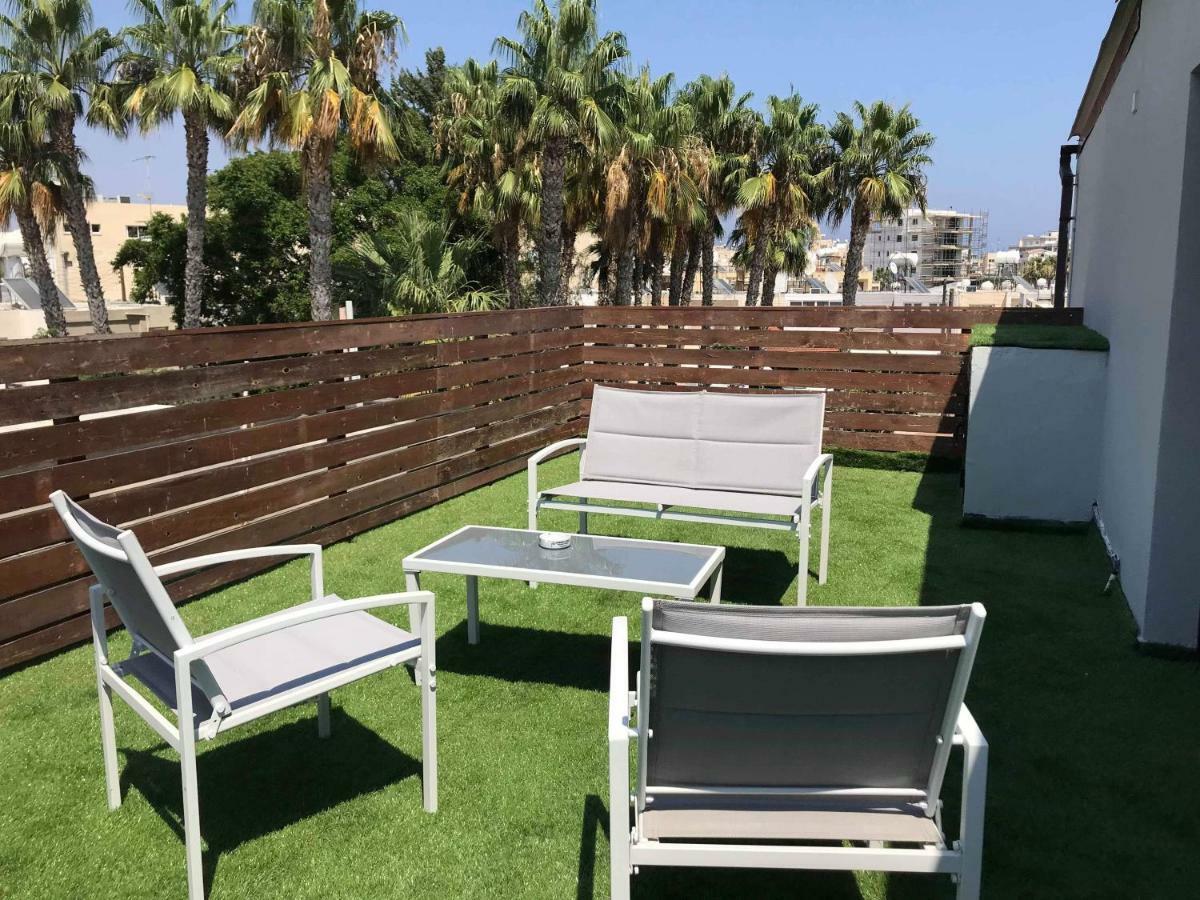 Town Centre Suites Larnaca Exterior photo